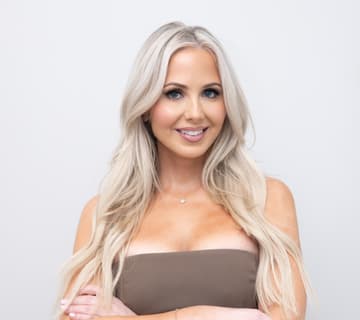 Ashley Taylor Glo2Facial